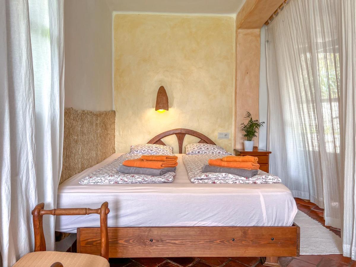 Tropical Studio Orgiva Luaran gambar