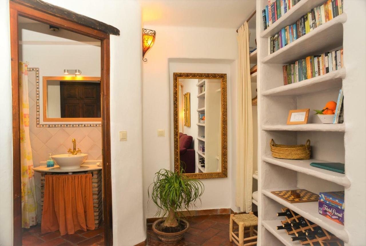 Tropical Studio Orgiva Luaran gambar